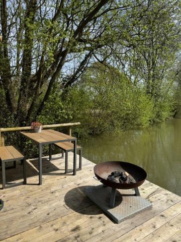 The Retreat Hotel Ditchling Buitenkant foto